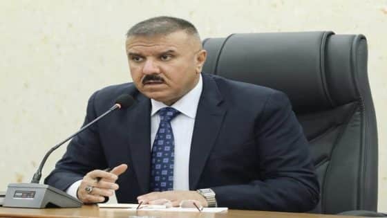 توجيهات وزير الداخلية بالتركيز على الضباط الصغار والعقود