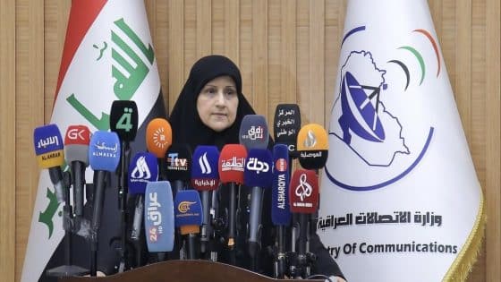 الاتصالات توضح عدم وجود اتفاق مع فودافون