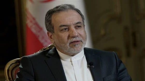 إيران تؤكد تمسكها بموقفها الرافض لأي إملاءات خارجية بشأن برنامجها النووي