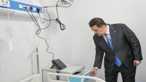 الحكومة تعلن تعزيز الدعم للبنى التحتية الصحية