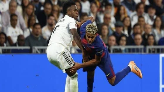 ريال مدريد يحسم الكلاسيكو لصالحه ويبتعد في صدارة الليغا