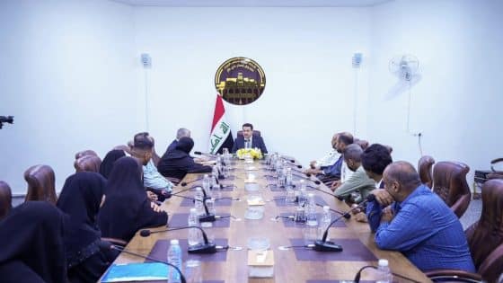 رئيس الوزراء يؤكد المضي بتأمين العلاجات المجانية لمرضى السرطان