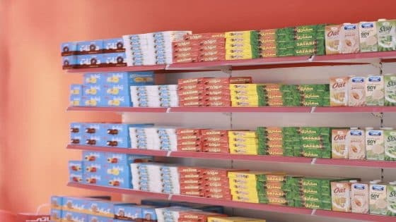 العراق يوقّع تفاهمات عربية لدعم صادراته إلى الدول المجاورة