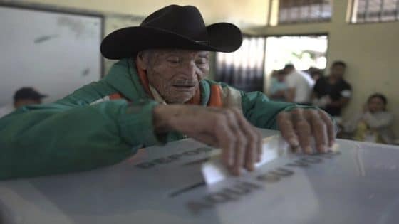 الحكومة الهندوراسية: تدخلات ترامب أثّرت على سباق الرئاسية