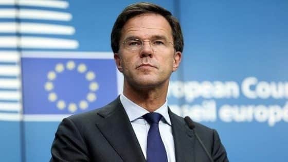 الناتو يشدد على مواصلة دعمه لأوكرانيا دون أي تراجع