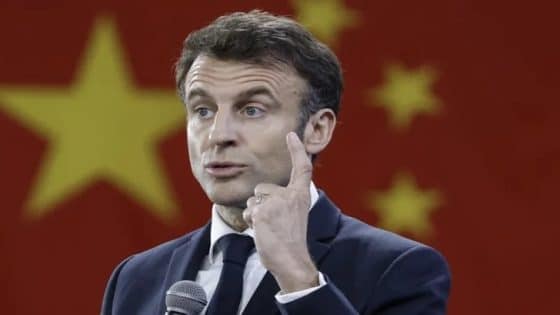 الرئيس الفرنسي يؤكد أهمية التعاون الاقتصادي مع بكين