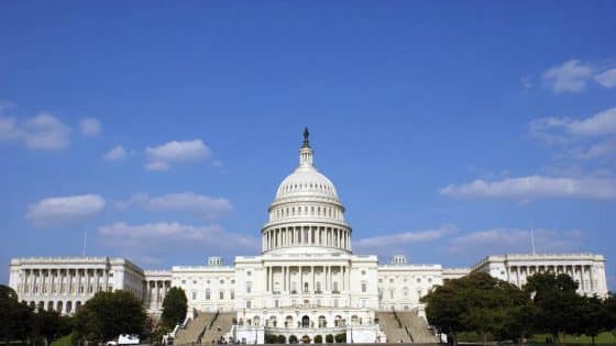 المندلاوي يشدد على استكمال الاستحقاقات الدستورية ضمن مواعيدها