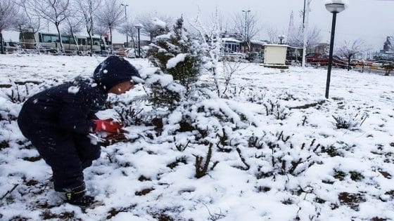 طقس العراق.. درجات حرارة متفاوتة وأمطار رعدية وثلوج شمالاً