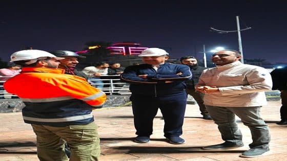 العامري يتابع الأعمال الفنية لاحتفالات رأس السنة في شارع الكورنيش