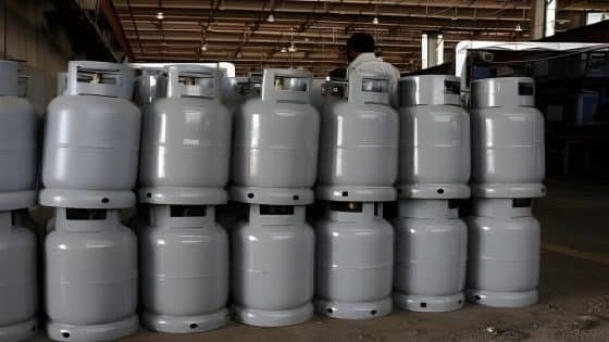 النفط تخصص 100 حوضية لنقل منتوج الغاز إلى بغداد والمحافظات