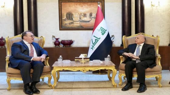 فؤاد حسين والسفير الأميركي يبحثان التطورات الأمنية في المنطقة