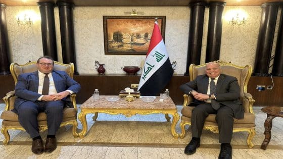 العراق وعُمان يتفقان على تحييد المنطقة عن الصراعات الإقليمية