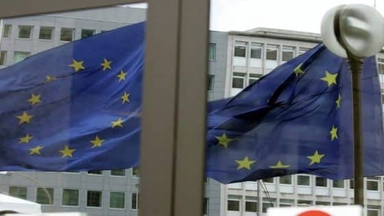 الاتحاد الأوروبي يلوّح بإجراءات تجارية ضد واشنطن على خلفية غرينلاند