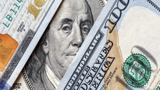 الدولار يتجه لتسجيل خسائر أسبوعية ثانية على التوالي