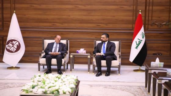 نقيب الصحفيين يلتقي محافظ كركوك ورئيس مجلس المحافظة ويستمع إلى مطالب الأسرة الصحفية