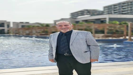 حين يمرض الصوت الحر… نتمنى الشفاء لحسن جمعة يمرّ الزميل الصحفي المشاكس والعنيد د . حسن جمعة بوعكة صحية، نسأل الله له السلامة والشفاء العاجل، ليعود كما عهدناه صوتاً لا يهادن، وقلمًا لا يساوم، وحضورًا يثير الأسئلة حيث يفضّل كثيرون الصمت