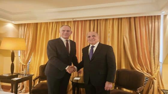 وزير الخارجية يدعو النمسا إلى إعادة فتح خطِّ الطيران المباشر بين بغداد وفيينا