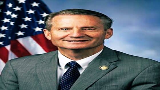 ‏النائب الأمريكي تيم بيرشيت: التقارير الشيطانية من ملفات إبستين “ستصدم العالم”