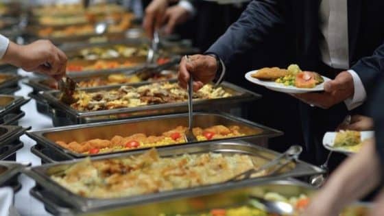 بينها الإغلاق وفرض الغرامات.. الداخلية: إجراءات بحق المطاعم المخالفة لضوابط شهر رمضان