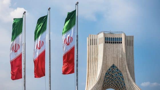 إيران تدرج القوات البحرية والجوية لكافة دول الاتحاد الأوروبي كمنظمات إرهابية