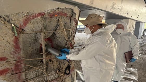 هيئة الرقابة النووية تعلن تنفيذ عمليات إزالة التلوث الإشعاعي بإحدى ركائز جسر الطوبجي