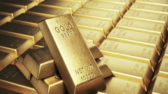 تراجع أسعار الذهب بأكثر من 1% مع ارتفاع الدولار