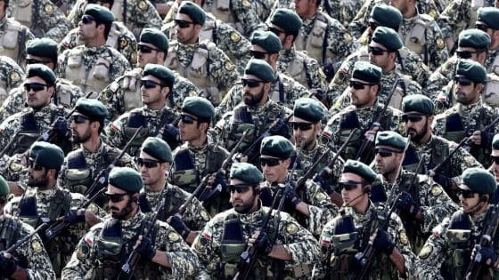 مصدر عسكري إيراني: جهزنا مليون مقاتل للمعركة البرية المحتملة مع الولايات المتحدة