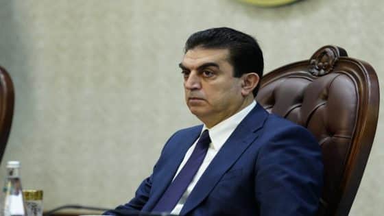 نائب رئيس البرلمان يؤكد على ضرورة حماية الحقوق الدستورية لجميع المكونات