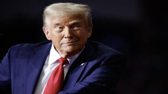 ترامب: الحصار البحري على إيران سيظل ساري المفعول بالكامل