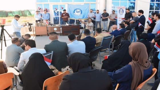 “عنفوان مقاتل’ عمل مسرحي لكلية الاعلام بجامعة ذي قار