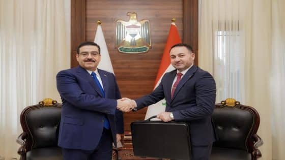 العاني يتسلم مهام عمله رسمياً وزيراً للتجارة