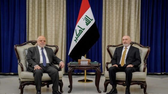 رئيس الجمهورية والعبادي يؤكدان ضرورة تعزيز التنسيق بين القوى الوطنية للإسراع باستكمال التشكيلة الوزارية
