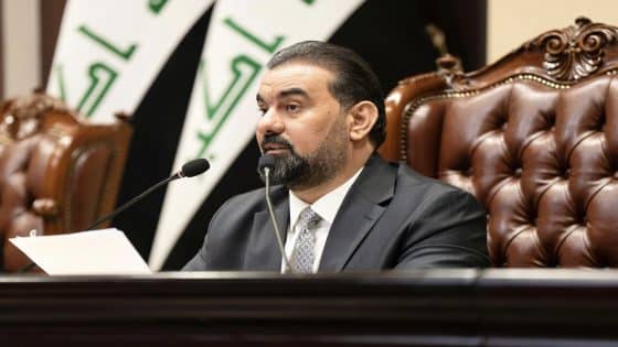 رئيس مجلس النواب يثمن موقف السيد الصدر بشأن انفكاك سرايا السلام والتحاقها بالدولة