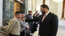 رئيس الوزراء: واجبنا توفير مستحقات أسر شهداء القوات الأمنية من الرواتب وقطع الأراضي