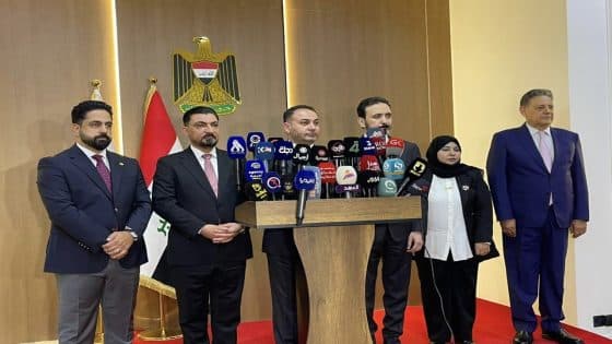 وزير التجارة يعلن إطلاق عقد السلة الإنشائية