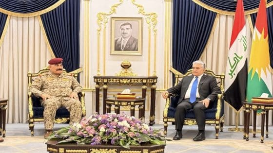 الدفاع: وفد عسكري يزور إقليم كردستان لتأمين الحماية الجوية للمنشآت النفطية