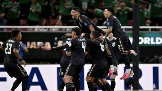 المكسيك أول المتأهلين إلى دور الـ32 في المونديال