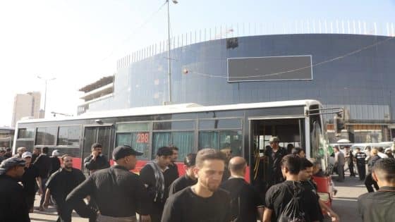 بمشاركة 250 حافلة.. النقل تعلن خطة للتفويج العكسي للزائرين في كربلاء المقدسة