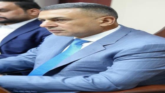 أعلن محافظ البصرة، المهندس أسعد عبد الأمير العيداني، تعطيل الدوام الرسمي في المحافظة يومي الأربعاء والخميس،