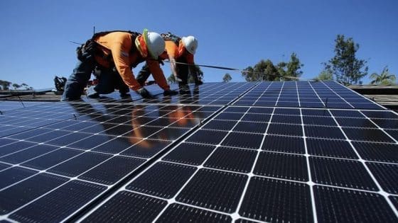 الفريق الوطني: إقبال متنامٍ على المنظومات الشمسية وتنسيق مستمر لضمان المواصفات العالمية