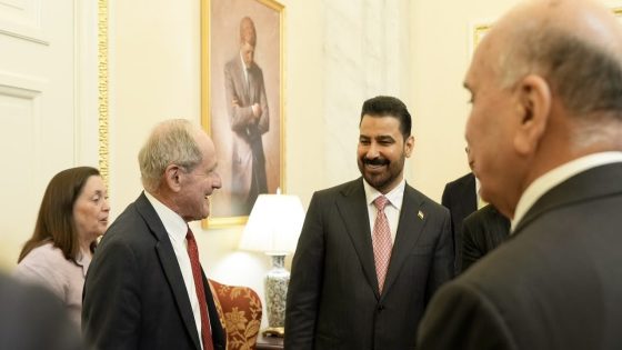 رئيس الوزراء يلتقي رئيس لجنة العلاقات الخارجية في مجلس الشيوخ الأمريكي في الكونغرس