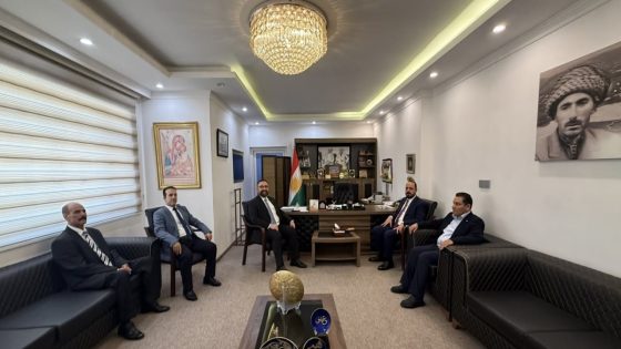 وزارة النقل: مباحثات مع إقليم كردستان لتوحيد نظام المنفيست وبطاقات السير والحد من النقل الجائر