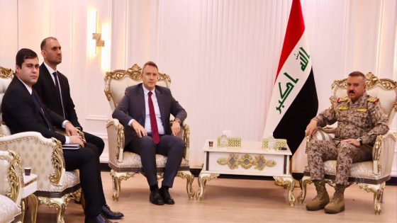 مدير مكتب القائد العام للقوات المسلحة يلتقي القائم بالأعمال البريطاني والسفير التركي لدى العراق