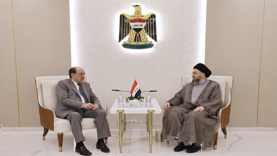 السيد الحكيم والمالكي يجددان دعمهما لمسارات حصر السلاح بيد الدولة